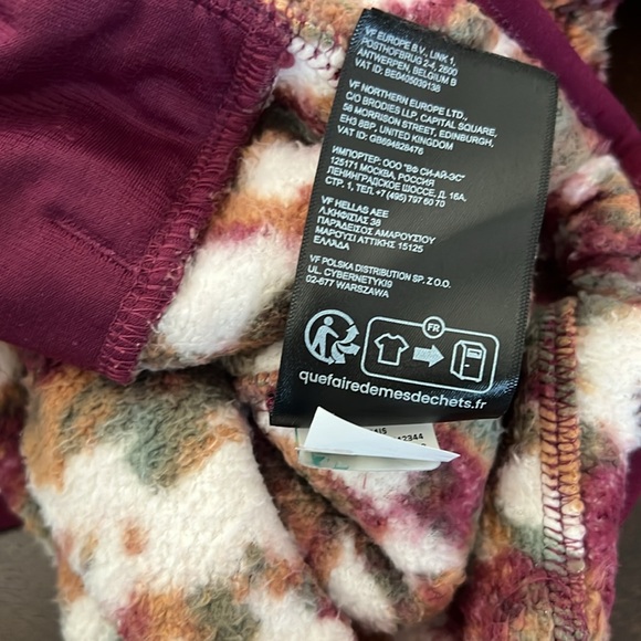 THE NORTH FACE Women's Campshire Fleece Jacket. - Picture 12 of 15